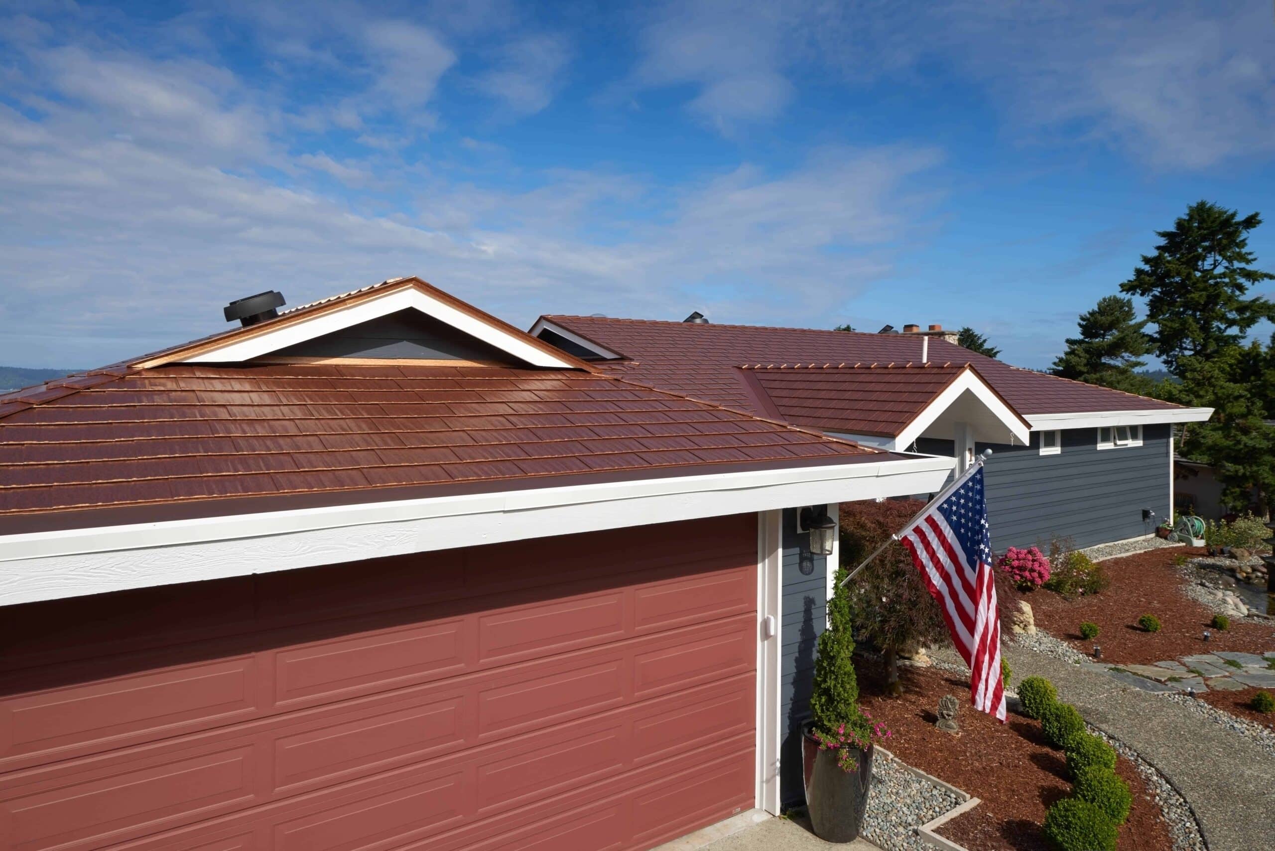 Cedar Shingles Interlock Metal Roofing